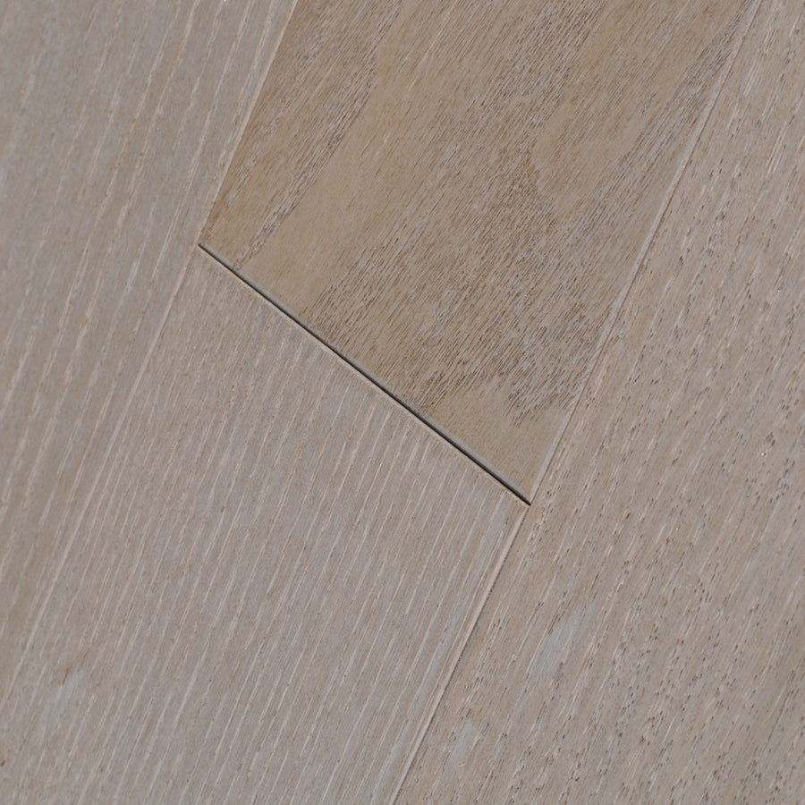 Simba - Engineered Hardwood Collection - Silver Powder